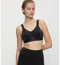 Load image into Gallery viewer, Triaction Cardio Cloud Wirefree Sports Bra / Black
