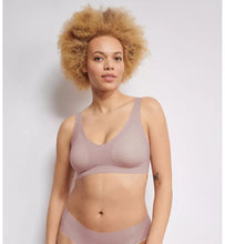 Load image into Gallery viewer, SLOGGI ZERO FEEL 2.0 BRALETTE - PEROLA
