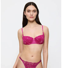 Load image into Gallery viewer, CRAZY STUPID LOVE STYLE LAB WIRED PADDED BRA
