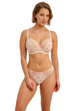 Load image into Gallery viewer, Cherish Me Rose Delicacy Uw Plunge Bra
