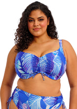 Load image into Gallery viewer, Maluku Island Crop Bikini Top - Atlantic hue
