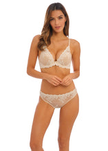 Load image into Gallery viewer, Embrace Lace / Plunge Bra/ Nude Ivory
