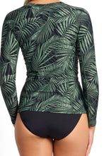 Load image into Gallery viewer, Lombok Long Sleeve Mast Rashie - Black
