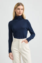 Load image into Gallery viewer, Turtle Neck Merino Tee / Navy
