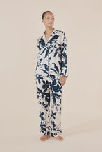 Load image into Gallery viewer, Ivy Silky Satin PJ Set Navy
