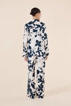 Load image into Gallery viewer, Ivy Silky Satin PJ Set Navy
