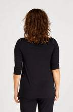 Load image into Gallery viewer, Tani 3/4 Sleeve Swing Top / Black

