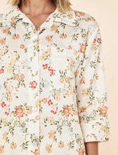 Load image into Gallery viewer, Amber Crop PJ Set Peach Parfait
