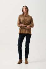 Load image into Gallery viewer, GC Logo Sweater Tobacco
