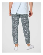 Load image into Gallery viewer, Oasis Print Pant - Navy
