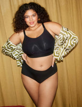 Load image into Gallery viewer, ELOMI Downtime Bralette Black
