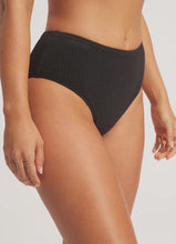 Load image into Gallery viewer, Sea Dive Swim Pant Wide Side Retro - Black
