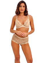 Load image into Gallery viewer, Sensu Lace Champagne Uw Plunge Bra
