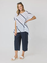 Load image into Gallery viewer, Bellevue Longline Top - White
