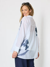 Load image into Gallery viewer, Rosa Print Shirt
