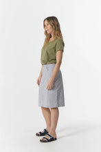 Load image into Gallery viewer, 5 Pocket Knee Length Skirt - Navy/White
