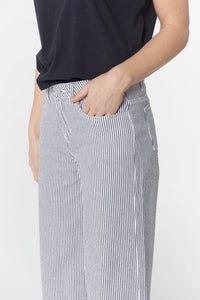 5 Pocket Crop Wide Leg Jean - Navy/White