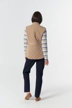 Load image into Gallery viewer, The Heritage Quilted Vest - Iced Coffee
