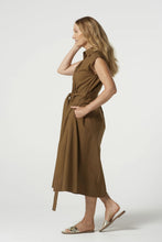 Load image into Gallery viewer, GC A Line shirt dress / Otter
