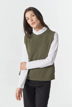 Load image into Gallery viewer, Amber Merino Cotton Knit Vest - Covert Green
