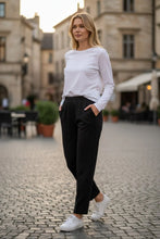 Load image into Gallery viewer, 7PO109 - Short elastic waist pant / BLACK
