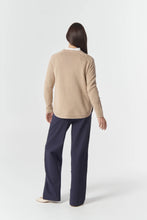 Load image into Gallery viewer, Classic Merino Cotton Raglan Jumper-Breccia
