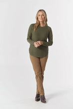 Load image into Gallery viewer, Classic Merino Cotton Raglan Jumper- Covert Green

