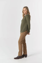 Load image into Gallery viewer, Classic Merino Cotton Raglan Jumper- Covert Green
