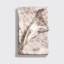 Load image into Gallery viewer, Satin Pillowcase -Leopard
