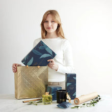 Load image into Gallery viewer, Christmas Gift Box - Bergamont, Clary Sage &amp; Geranium
