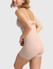 Load image into Gallery viewer, Powerlite High Waisted Shortie - Rose Beige
