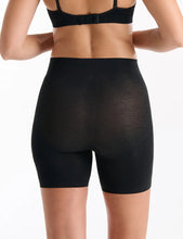 Load image into Gallery viewer, Thinvisible Cotton Waisted Short - BLACK
