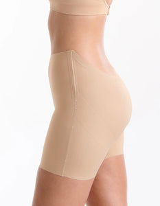 Smooth Silhouettes Low Back Short - Praline