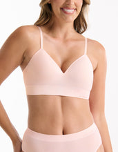 Load image into Gallery viewer, Ambra Bondi Bare Padded Longline Bra - Shell
