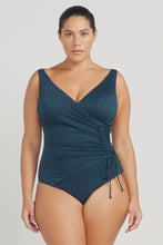 Load image into Gallery viewer, La Traviata Rembrant Multi Cup One Piece
