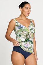 Load image into Gallery viewer, Lushara Delacroix Multifit Cup Tankini Top
