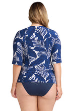 Load image into Gallery viewer, Lanthera Seurat Sunsafe Top Mid Sleeve Navy Peony
