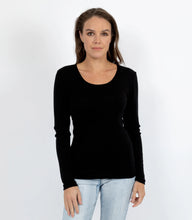 Load image into Gallery viewer, Pure Merino Wool Rib Long Sleeve Top / Black
