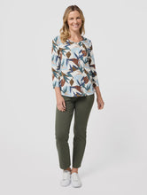 Load image into Gallery viewer, Jasmyn 3/4 Sleeve Top Dream
