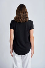 Load image into Gallery viewer, Cotton Shaped Hem Tee / Black
