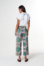 Load image into Gallery viewer, Free Bird Cropped Pant - Smooth Sailing Print
