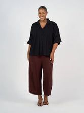 Load image into Gallery viewer, Ciara 7/8 Length Bamboo Culotte Pant - Burgundy
