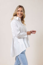 Load image into Gallery viewer, 100% Cotton Gathered Back Shirt - White
