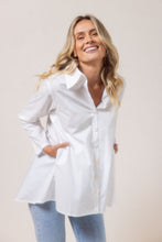 Load image into Gallery viewer, 100% Cotton Gathered Back Shirt - White
