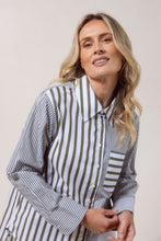 Load image into Gallery viewer, 100% Cotton Stripe Long Sleeve 2 Way Shirt Khaki
