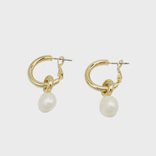 Load image into Gallery viewer, TAYLOR EARRINGS Gold
