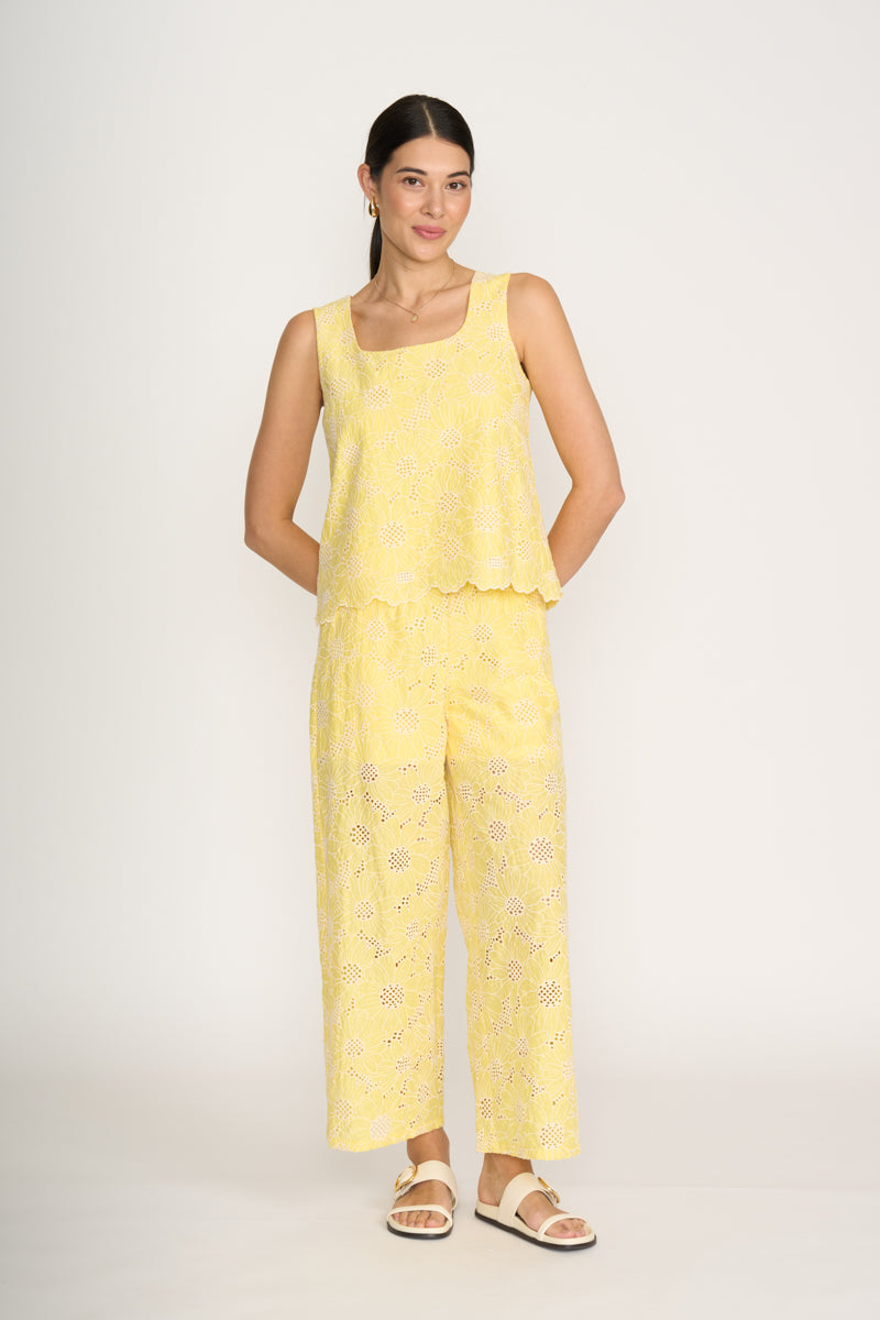 Flower-Ful Shell Top