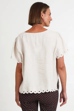 Load image into Gallery viewer, Lilly Linen Top – Natural
