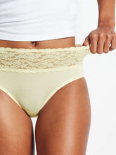 Load image into Gallery viewer, Glowlights Hi Rise - Lemon Icing
