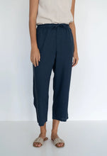Load image into Gallery viewer, Charlie Pant / Navy
